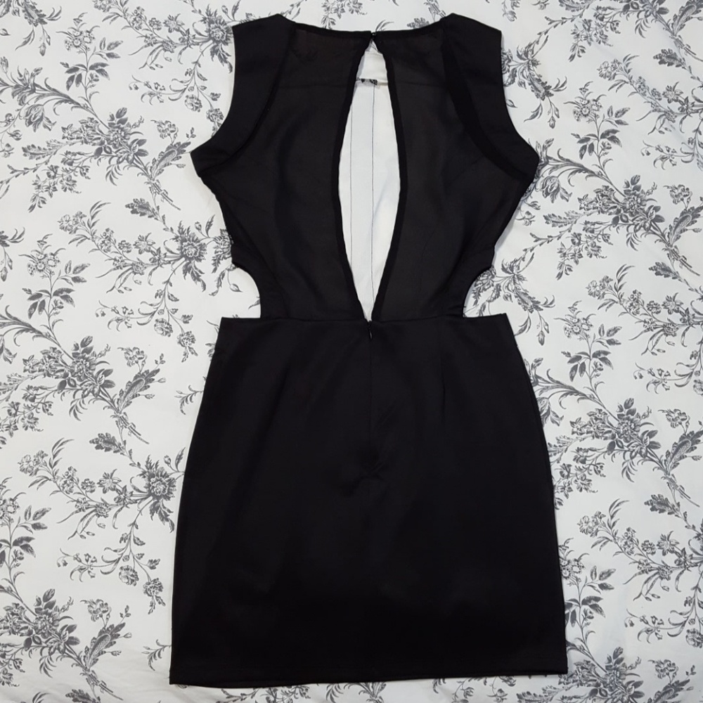 Very Sexy high neck mini dress with cut outs - Picture 2 of 5